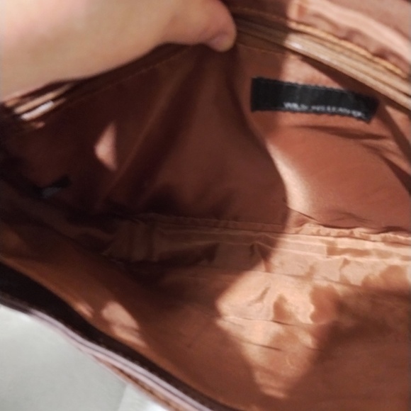 Wilson leather Messenger Bag - Picture 9 of 16